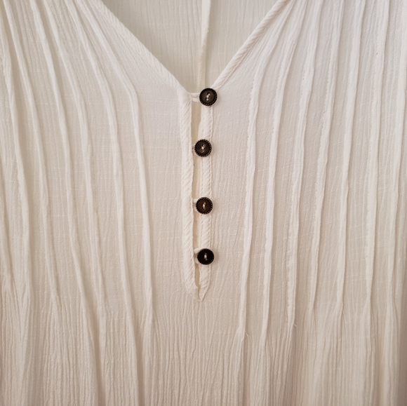 Venus White Beachy Boho Vibe Top - Picture 3 of 6